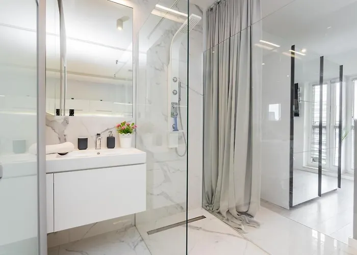 Wagonowa Premium Chopin Airport *