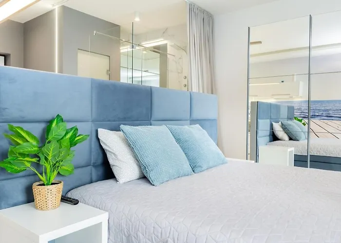 Wagonowa Premium Chopin Airport *